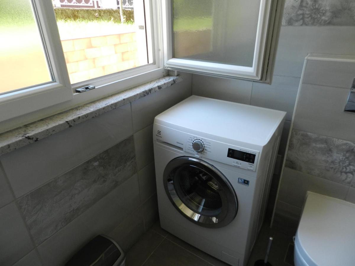 Apartma Chrystel Izola Eksteriør bilde